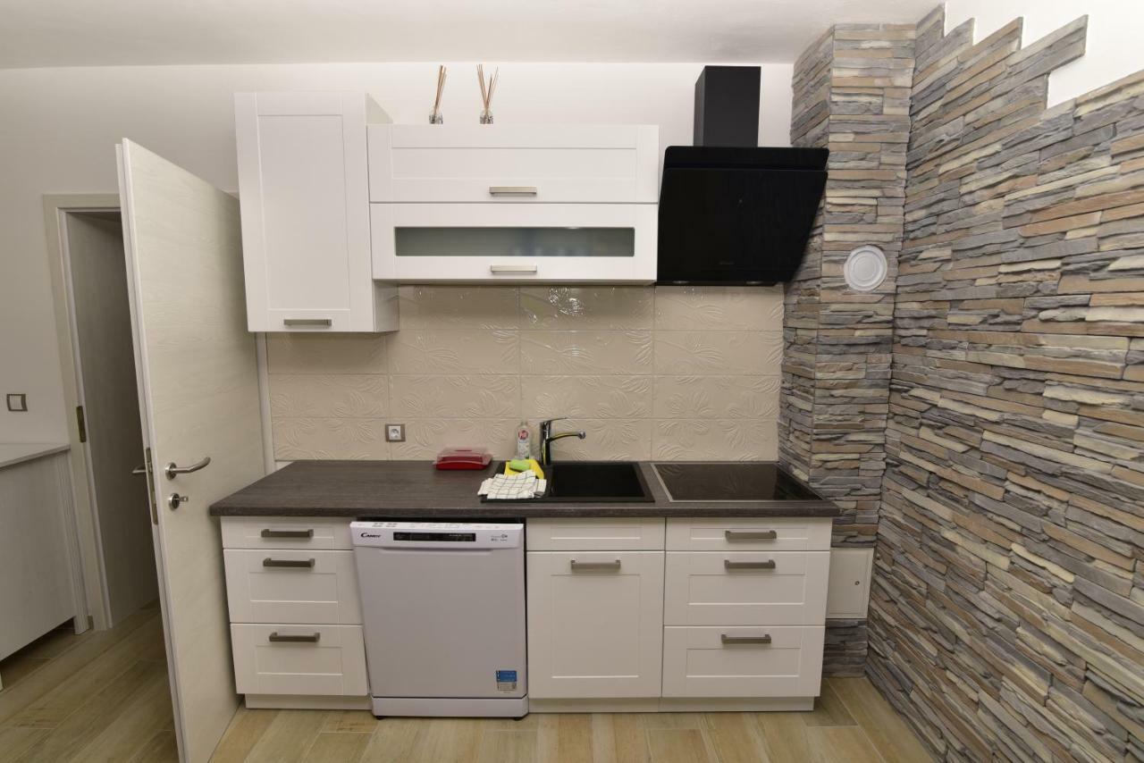 Apartments Matthew & Oscar Порат Екстер'єр фото