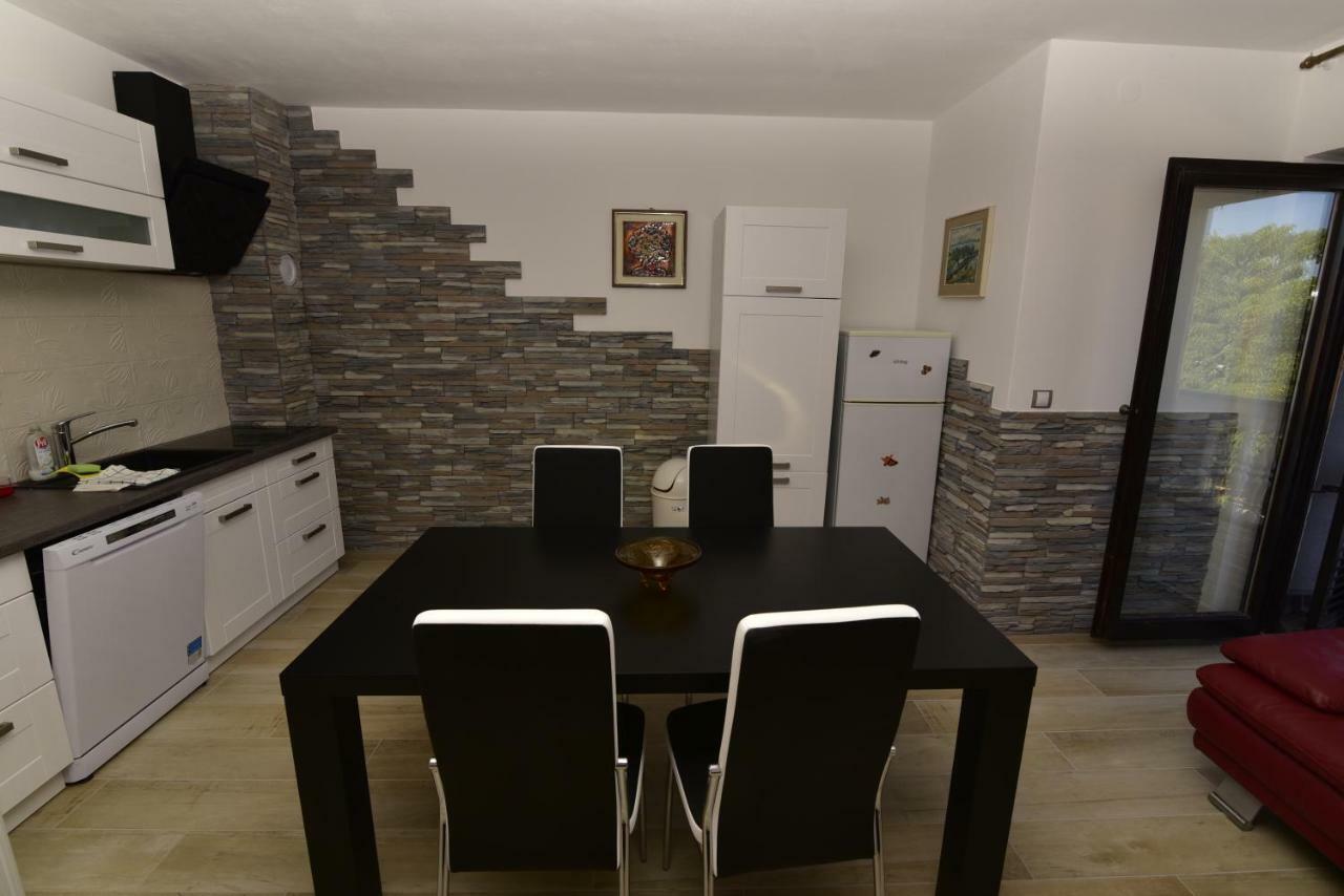 Apartments Matthew & Oscar Порат Екстер'єр фото